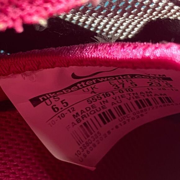 Size 6.5 - Women’s Nike Air Max fusion shoes - Picture 8 of 8